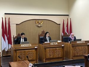 Alasan KIP Kabulkan Sebagian Gugatan Terkait Informasi Studi Jokowi di UGM