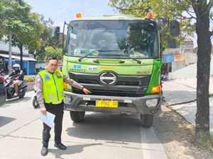 Nahas! Balita Cantik Tewas Ditabrak Truk Tangki di Jalan Diponegoro Purwodadi