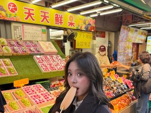 Seru! Zee Asadel Kulineran di Korea Cicip Genjang Gejang