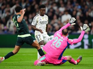Kiper Man City: Madrid Memang Naik-Turun, tapi...