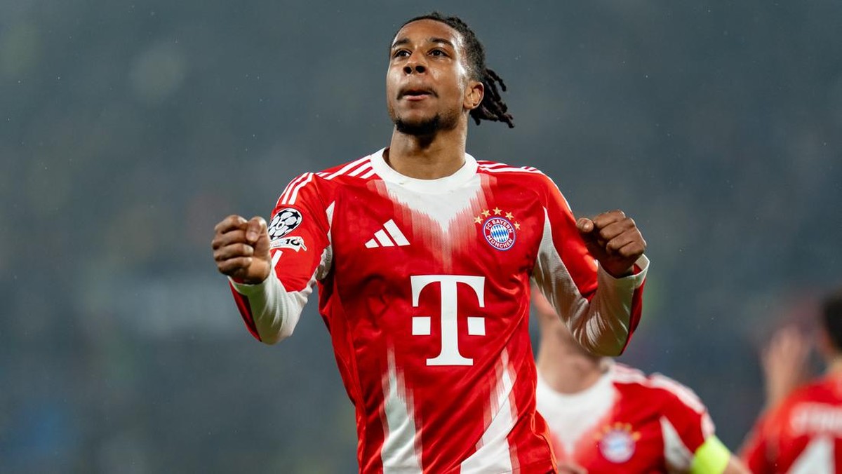 Michael Olise jadi bintang kemenangan Bayern Munich saat menggulung Atalanta 6-1. (Photo by Giuseppe Maffia/NurPhoto via Getty Images)