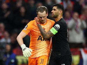 Kiper Tottenham Hotspur Ini Debut di Liga Champions, Berakhir Horor