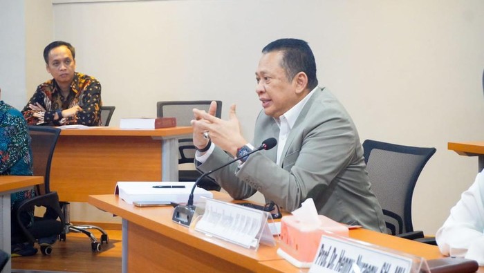 Bamsoet Dorong Regulasi Baru untuk Lindungi Pengemudi Transportasi Online