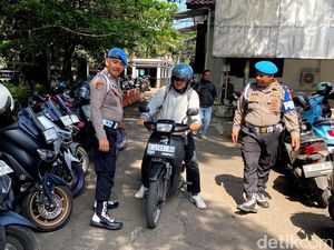 Polrestabes Bandung Buka Penitipan Motor Gratis Buat Pemudik