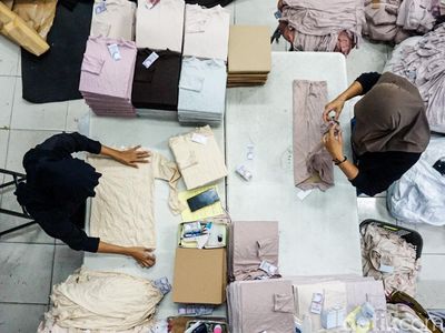 Industri Rumahan Fesyen Muslim Kebanjiran Pesanan Jelang Lebaran