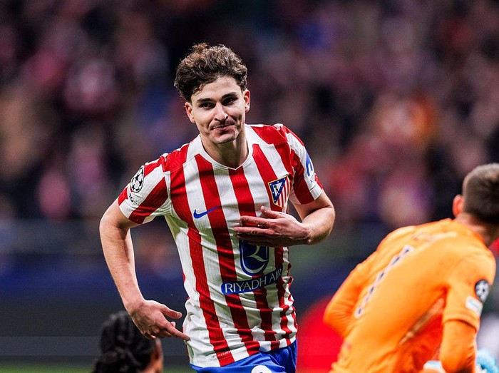 MADRID, SPAIN - MARCH 10: Julian Alvarez of Atletico de Madrid celebrates after scoring twice during the UEFA Champions League 2025/26 Round of 16 First Leg match between Atletico de Madrid and Tottenham Hotspur FC at Estadio Civitas Metropolitano on March 10, 2026 in Madrid, Spain. (Photo by João Gregorio/Eurasia Sport Images/Getty Images)