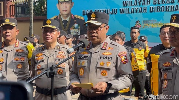 Kapolri Pimpin Apel Gelar Pasukan Operasi Ketupat 2026 di Monas