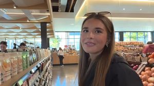 6 Momen Cucu Donald Trump Belanja Mahal Saat Harga Barang Naik, Banjir Kritik