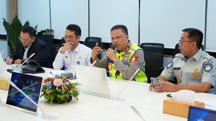 Kakorlantas Rapat Stakeholder Persiapkan Operasi Ketupat 2026