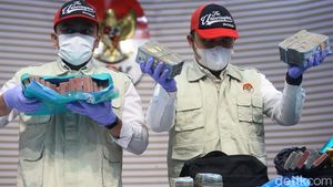 KPK Tunjukkan Uang Hasil OTT Bupati Rejang Lebong