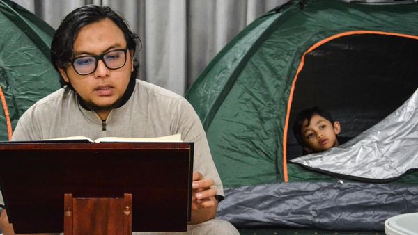 Masjid Al-Falah Bassura City Sediakan Tenda untuk Jemaah Iktikaf