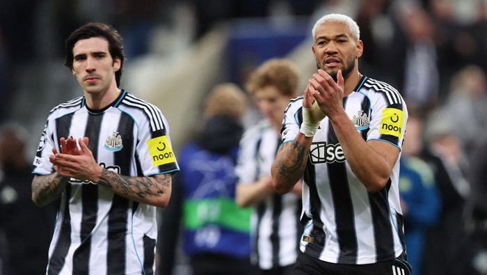 Newcastle United imbang 1-1 melawan Barcelona meski sempat unggul lebih dulu.