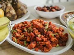 Tak Pernah Absen Saat Lebaran, Ini 5 Fakta Sambal Goreng Kentang Ati