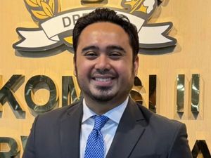 Anggota DPR Ingatkan Sanksi Berat Kepala Daerah ke Luar Negeri Saat Lebaran