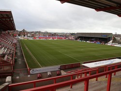 Fans Barcelona Mau Nonton ke Newcastle, eh Nyasar ke Exeter!