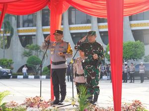 Kapolda Riau-Pangdam Tuanku Tambusai Pimpin Apel Pasukan Operasi Ketupat
