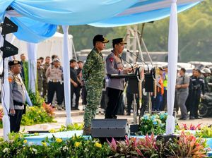 Kapolri-Panglima TNI Pimpin Apel Gelar Pasukan Operasi Ketupat 2026 di Monas