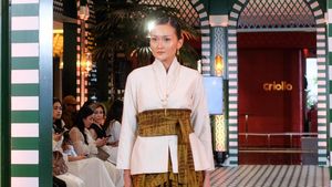 Foto: Koleksi Baju Lebaran 2026 dari OE, Rayakan Kepribadian Manusia yang Unik