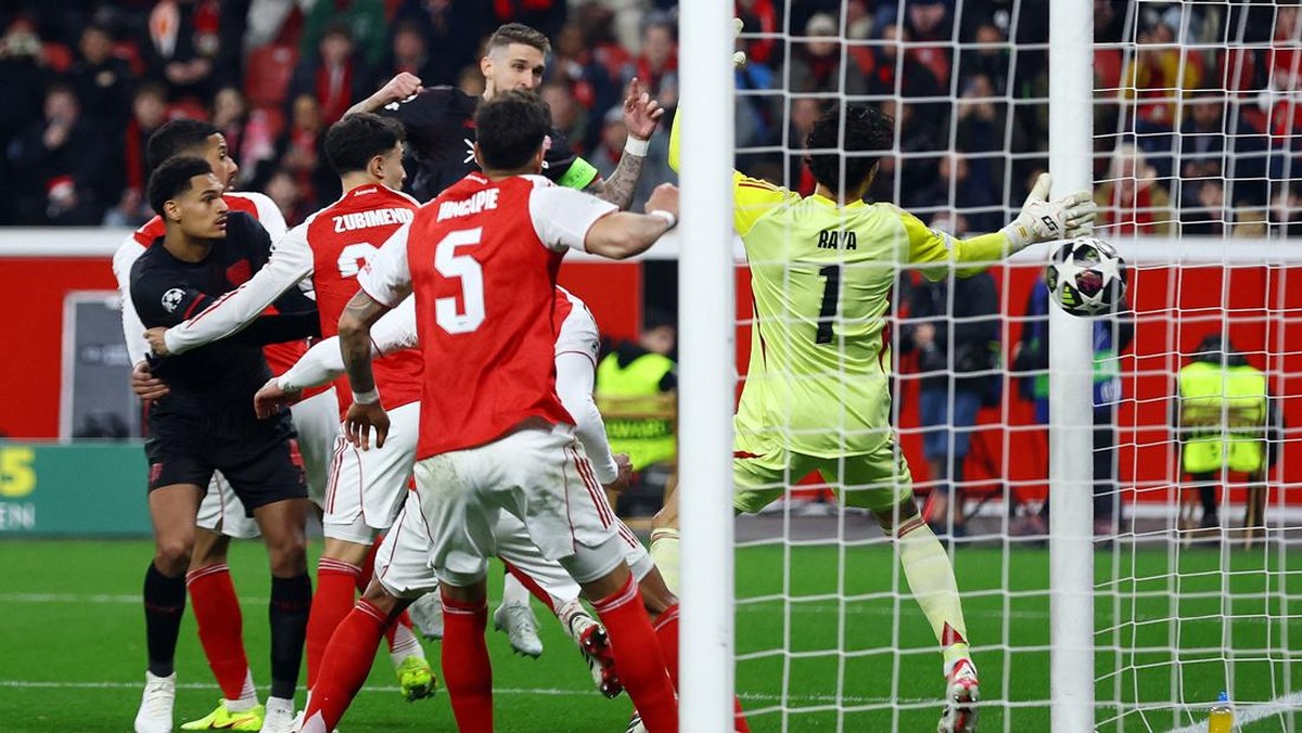 Arsenal imbang 1-1 melawan Bayer Leverkusen di leg pertama babak 16 besar Liga Champions (Foto: REUTERS/Thilo Schmuelgen)