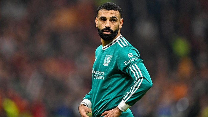 ISTANBUL, TURKEY - SEPTEMBER 30: Mohamed Salah of Liverpool FC disappointed  during the UEFA Champions League  match between Galatasaray v Liverpool at the Rams Park on September 30, 2025 in Istanbul Turkey (Photo by Gerrit van Keulen/Soccrates/Getty