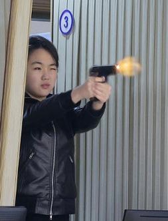 Kim Ju‑Ae Terlihat Menembak: Foto Baru Dari Korea Utara Menguatkan Spekulasi Suksesi