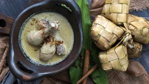 Praktis! 10 Katering Ini Tawarkan Paket Ketupat Lebaran Berlauk Komplet