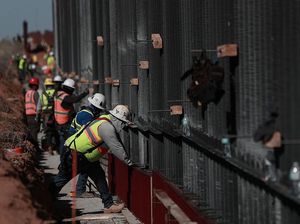 Pembangunan Tembok Perbatasan AS-Meksiko Terus Berlanjut