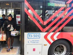 Cara Naik Transjakarta Blok M-Bandara Soetta, Mudah dan Praktis!