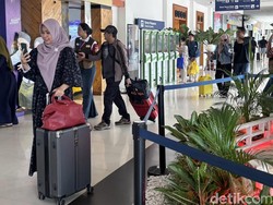 Lebih dari 20 Ribu Penumpang Berangkat Mudik dari Daop 8 Surabaya
