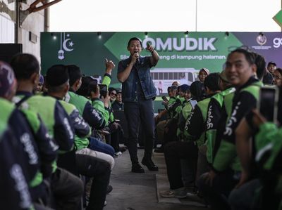 AHY Lepas Ribuan Peserta Mudik Gratis GoMudik di Pulogebang