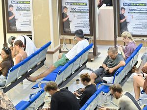 Konflik Timur Tengah Picu Pembatalan Penerbangan, Imigrasi Bali Layani WNA