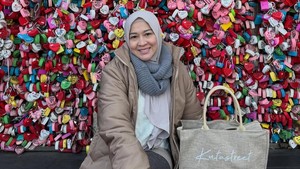 Okie Agustina Bongkar Penyebab Wajahnya Bengkak Setelah Pulang dari Korea