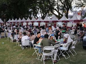 Cak Imin Dorong Pemulihan Ekonomi UMKM Aceh melalui Pasar 1001 Malam