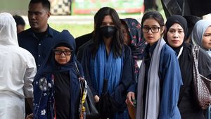 Ibunda Vidi Aldiano Doakan Sheila Dara Bisa Jalani Kehidupan Lebih Kuat