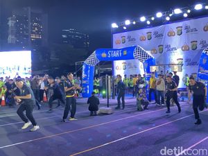 Polda Metro Gelar Night Run Jaga Jakarta, Wakapolda Ikut Balap Lari