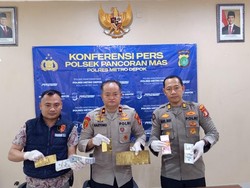 Polisi Ungkap Ritual Gelap-gelapan Dukun Pengganda Uang di Depok