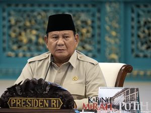 Prabowo Kaji Potong Gaji Menteri-DPR Hadapi Krisis Konflik Timur Tengah