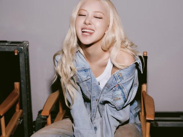 Pesona Rose BLACKPINK Jadi Global Ambassador Levis, Desain Koleksi Spesial