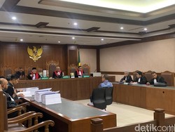 Eks Sekretaris MA Nurhadi Dituntut 7 Tahun Penjara Kasus Gratifikasi-TPPU