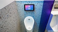 Toilet Pintar Berteknologi Sensor Hidrasi Hadir di Kawasan Dukuh Atas