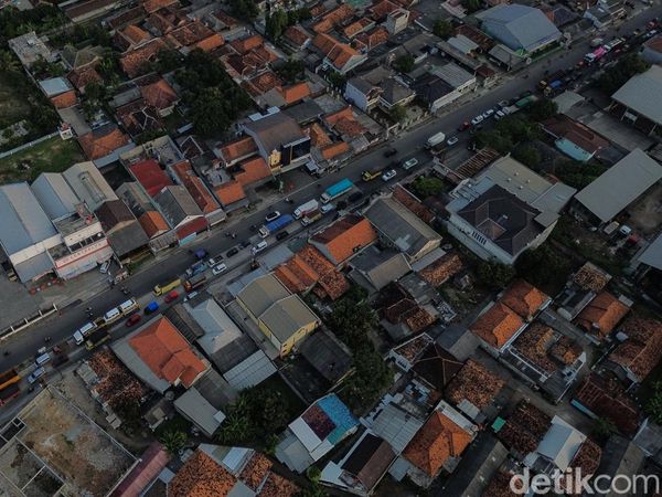 Potret Kondisi Simpang Jomin, Ramai Lancar
