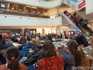 Jelang Lebaran, Mal di Medan Dipenuhi Pengunjung