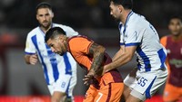Persib & Borneo Bersaing Ketat, I.League Siapkan Trofi Replika