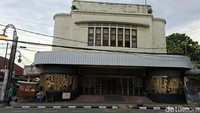 Menelusuri Jejak 5 Bioskop Lawas yang Masih Berdiri di Bandung