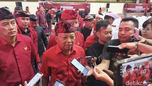 Koster Sebut PDIP Bali Paling Siap Hadapi Pemilu 2029