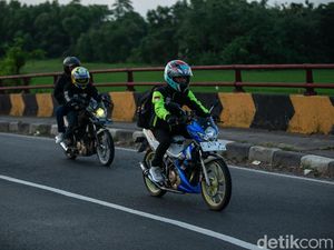 Potret Pejuang Mudik Motor demi Lebaran di Kampung Halaman