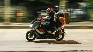 Potret Pemudik Malam Mulai Lintasi Pantura