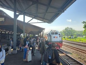 Arus Mudik 2026, 1.686 Penumpang Mulai Padati Stasiun Bojonegoro