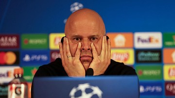 Ada Petisi Tuntut Arne Slot Dipecat, Sudah Diteken Jutaan Fans!