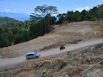 Jalan Longsor Tapanuli Tengah Belum Bisa Dilalui Pemudik Lebaran